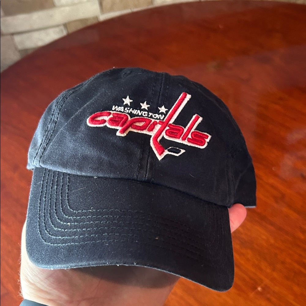 Washington Capitals Black Cap size XL